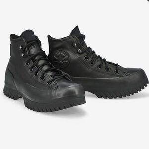 [SOLD] Converse All Star Lugged Winter Boots